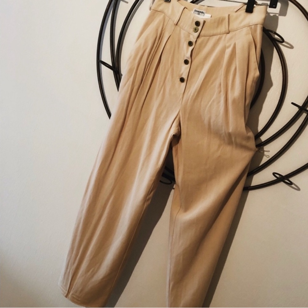 Vintage Chanel Pleated High Waist Wide Leg Beige Pants